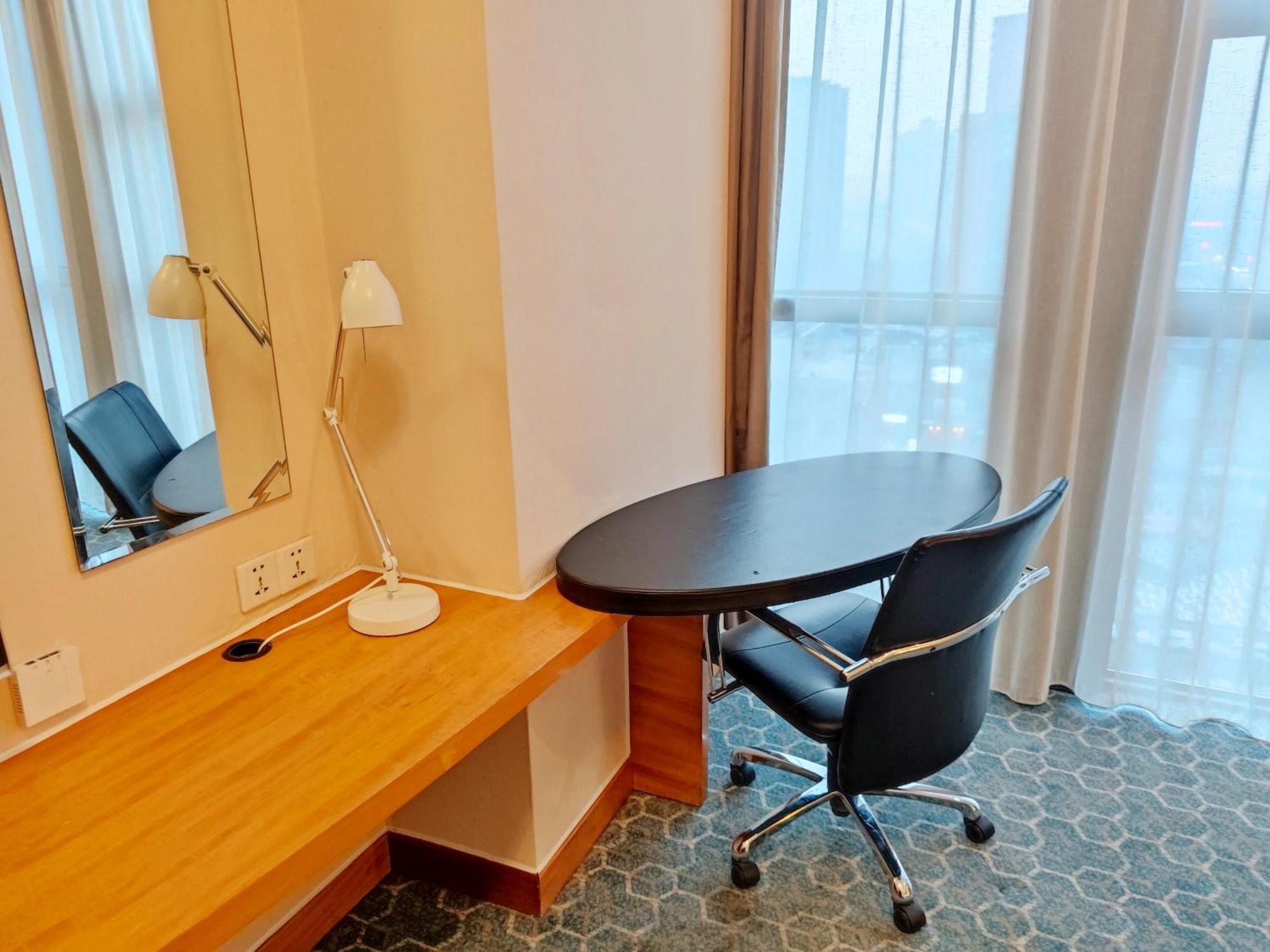 Holiday Inn Express Beijing Huacai By Ihg Esterno foto