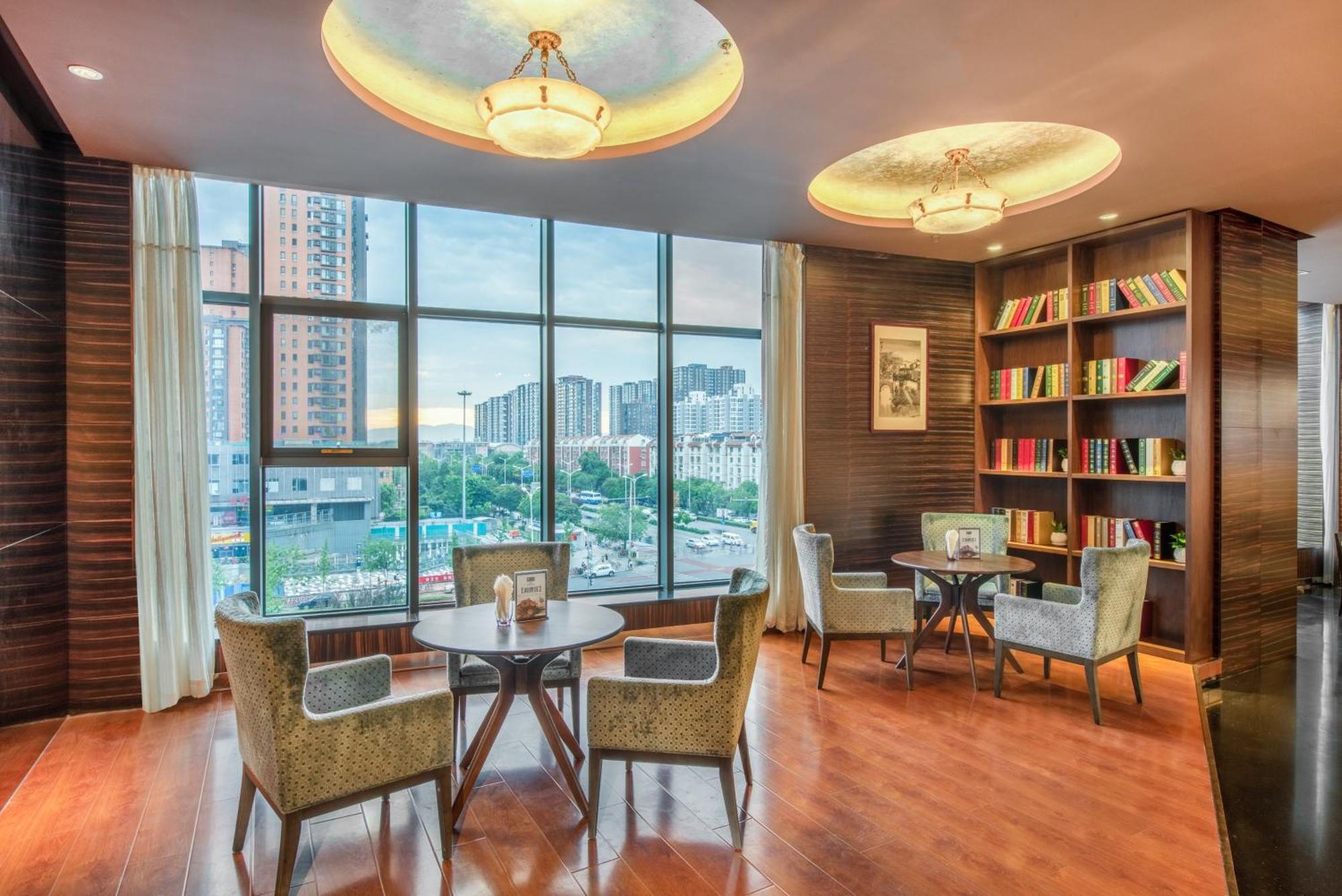 Holiday Inn Express Beijing Huacai By Ihg Esterno foto