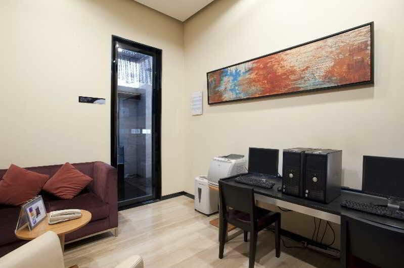 Holiday Inn Express Beijing Huacai By Ihg Esterno foto